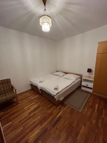 기오르 Corvin Panzio B&B 외부 사진